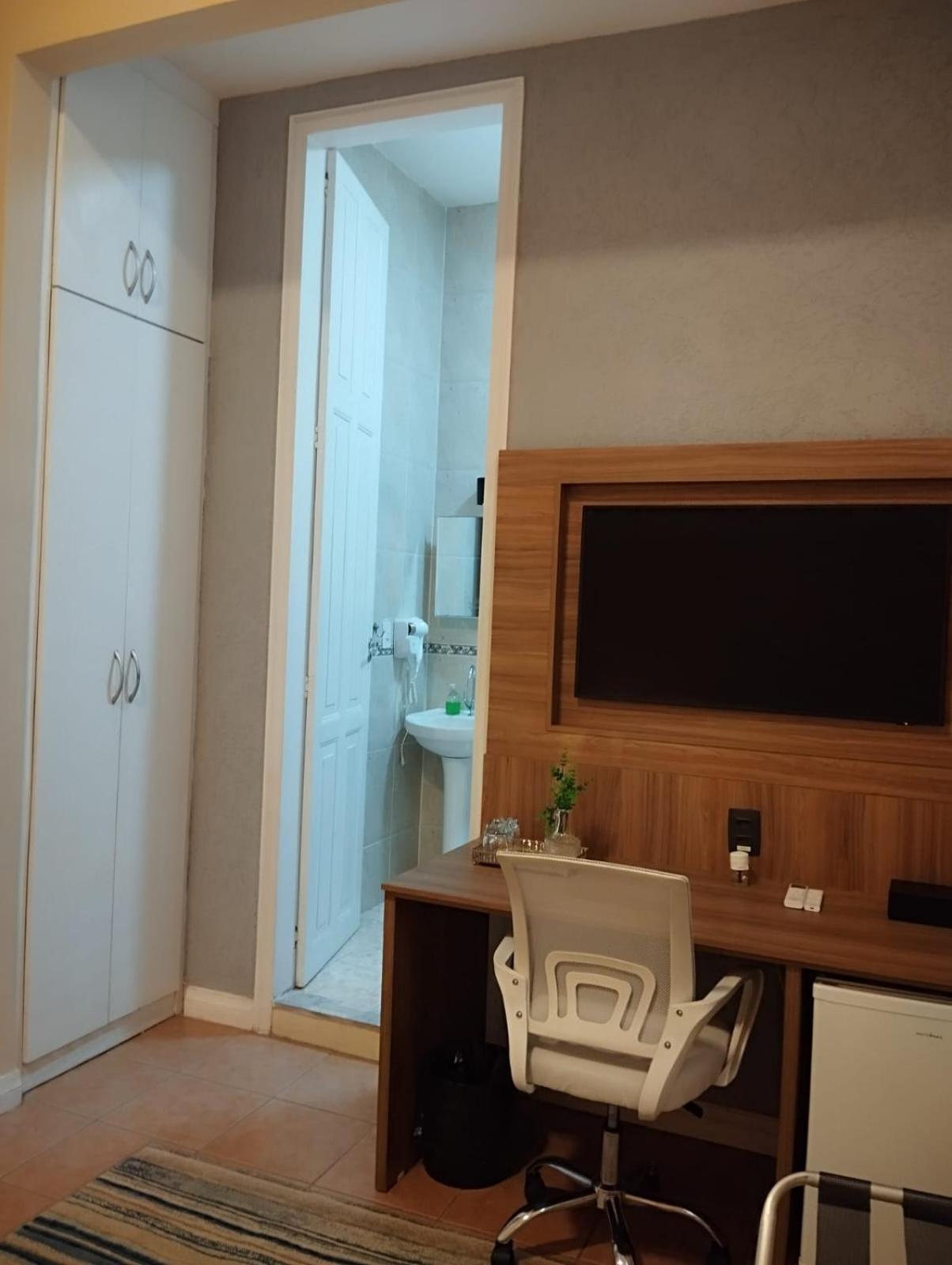Casa Das Luzes Hostel Ivn Рио-де-Жанейро Экстерьер фото